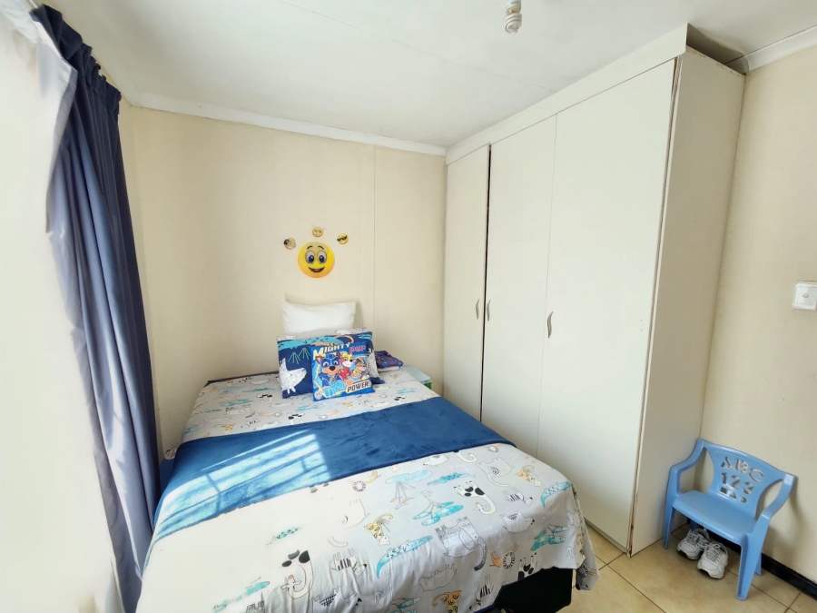 2 Bedroom Property for Sale in Tlhabane West North West